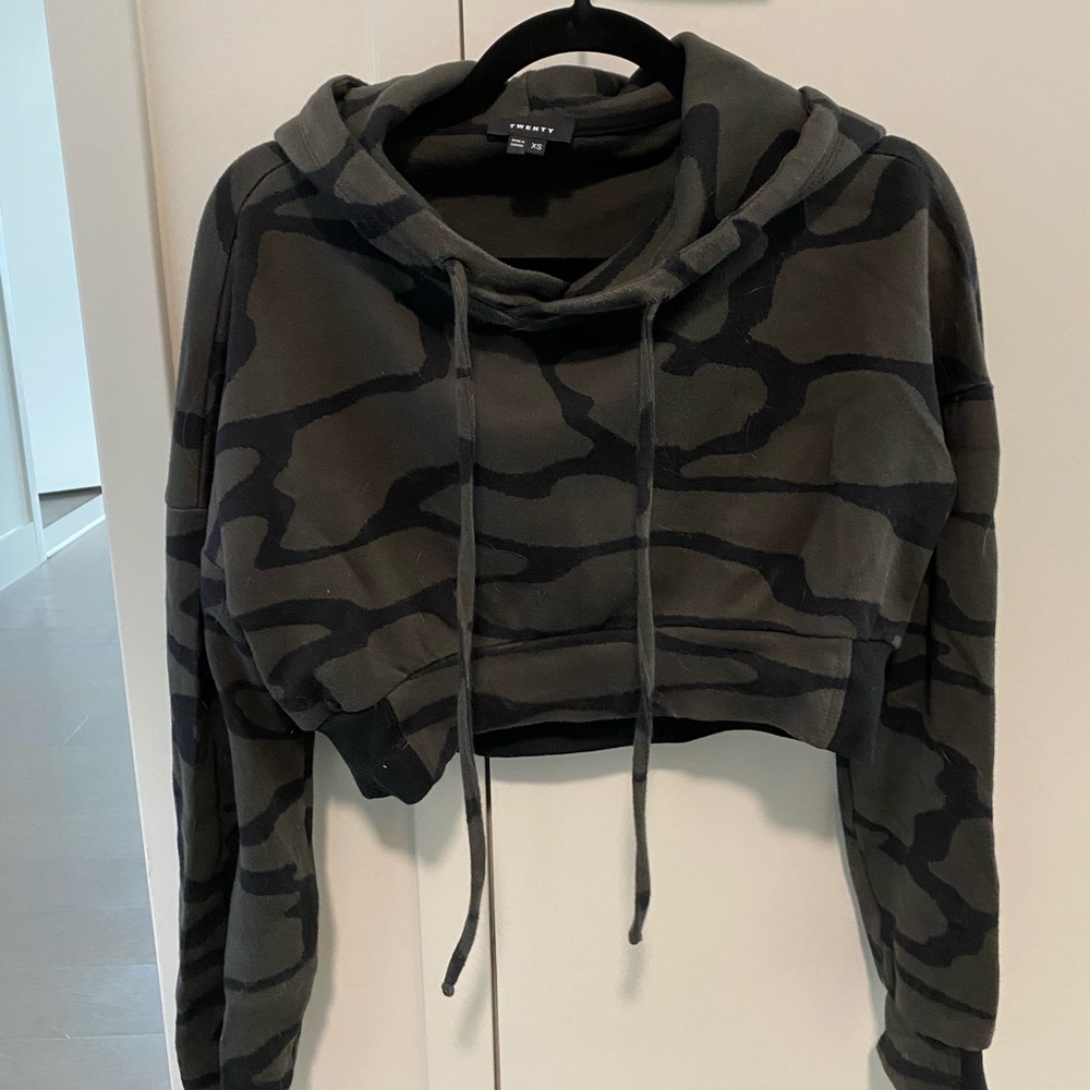 TWENTY cropped hoodie
